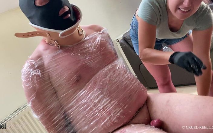 Cruel Reell: Reell - Try-to-cum-handjob 4