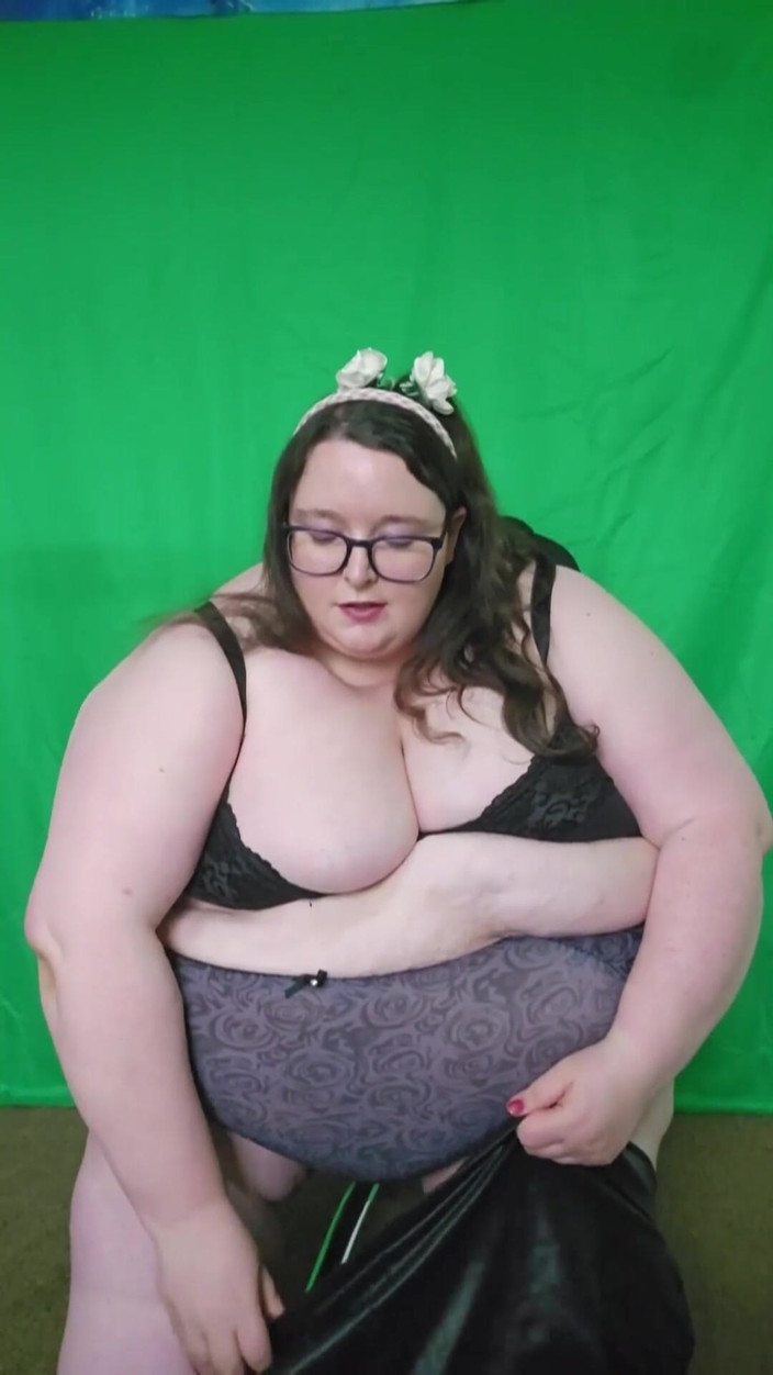 SSBBWLadyBrads: Ssbbw tanrıça sıkı deri pantolon özel