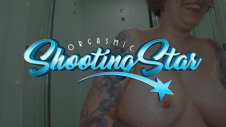 Shooting Star: Masa mandi dengan Inara