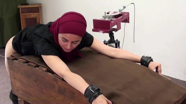 The Spanking Machine: Yasmeena3スパンキングマシン-お尻ホイップ