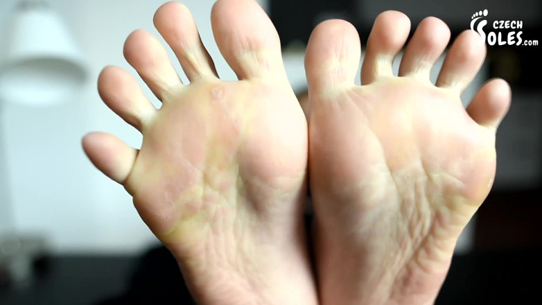 Czech Soles - foot fetish content: Dea del piede in webcam pov