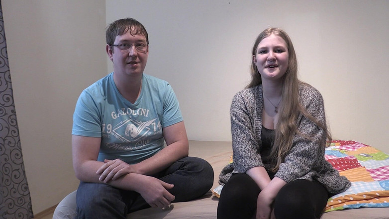 Casting66: Super-nerd Und Stepfather Fucks Julia 24cm!!!