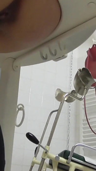 Fetisch sjuksköterska ger Patiant Prostata handjob och bli slickad på medicinsk chai