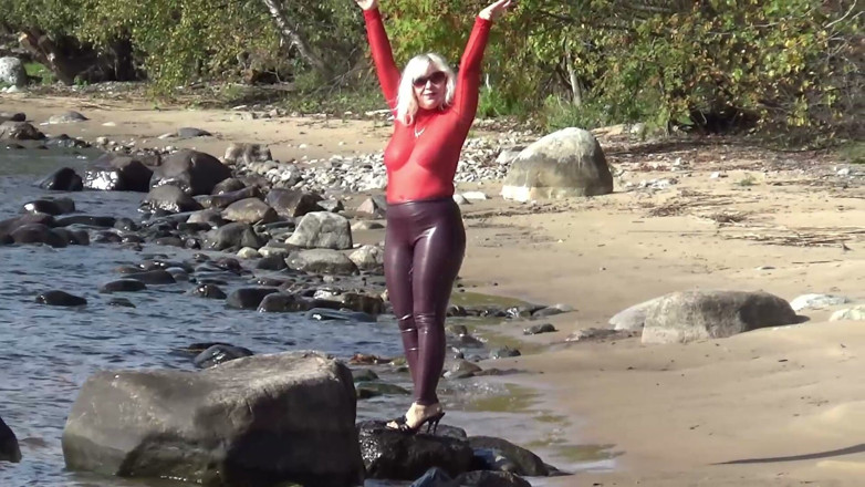 RedRoseRus: Leggings de couro transparente e velho