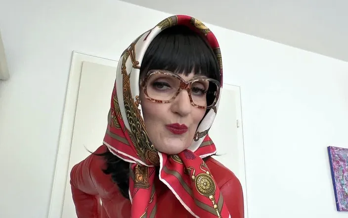 Lady Victoria Valente: Big Vintage Glasses Demonstration - Headscarf Stepmom Makes You Cum