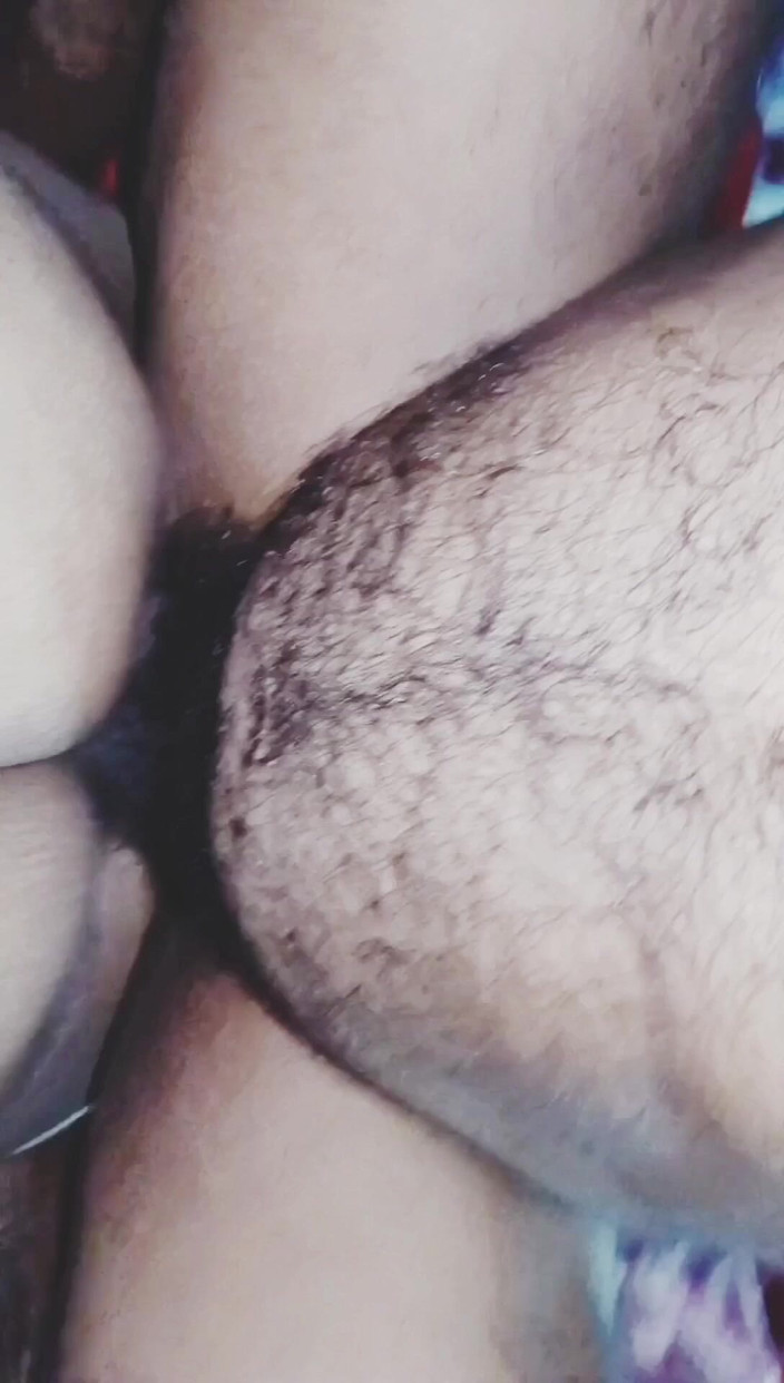 BMsexlove100: हॉट मस्ती भरी पत्नी पति के दोस्त को चुपके से फिर से चोद रही है