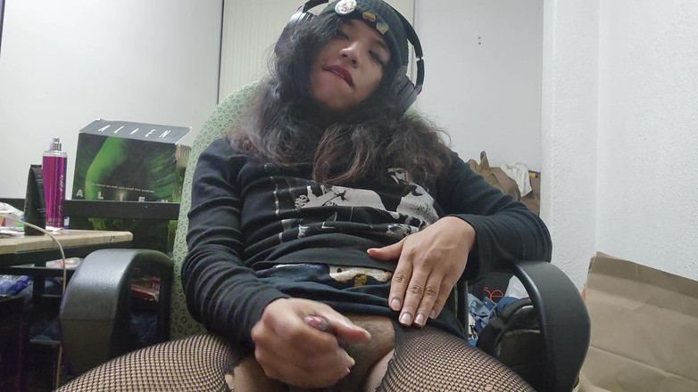 My hottest videos: Trans Big Dick GF Feels Horny at Night