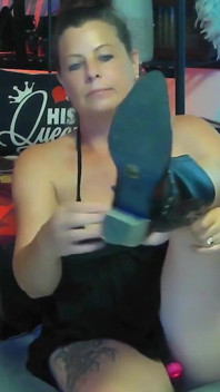 Gloves and Smoking Fetish