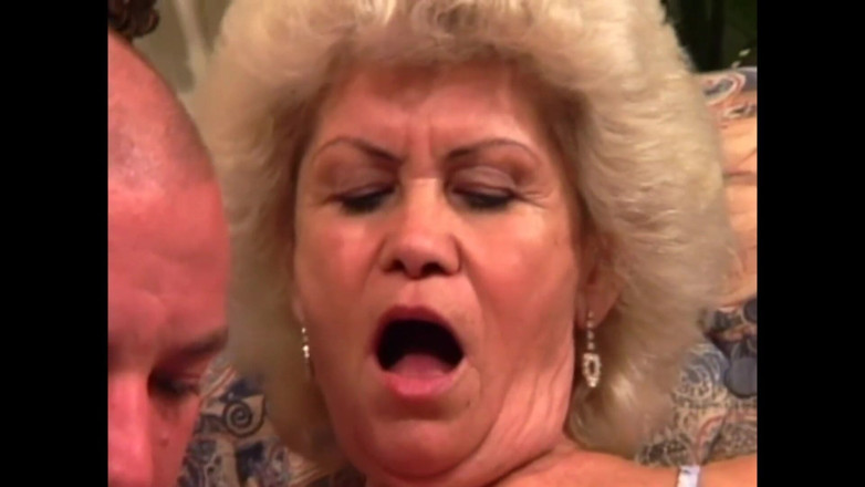 XTime Vod: La nonna impazzisce totalmente per il cazzo - Vol 21 - episodio 3