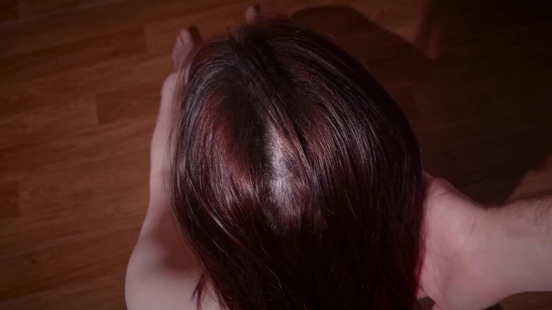 Vaisiti7: Chica pelirroja quiere semen en su cabello