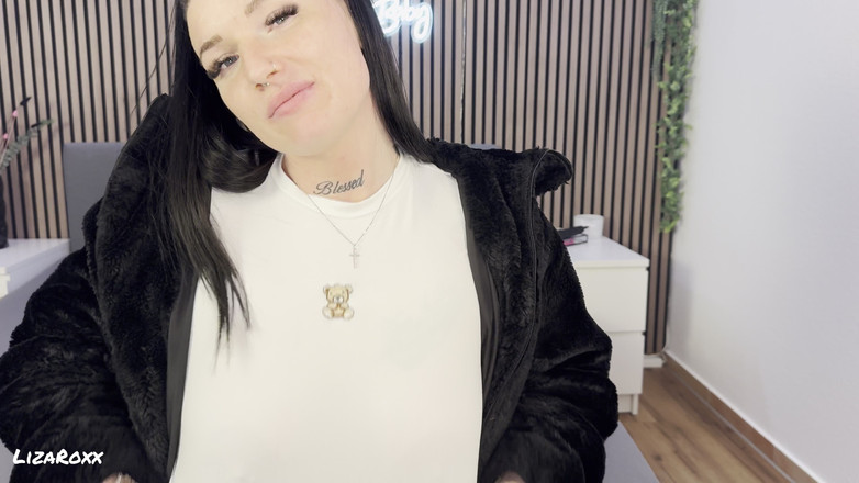 LizaRoxx: Ahegao Riding