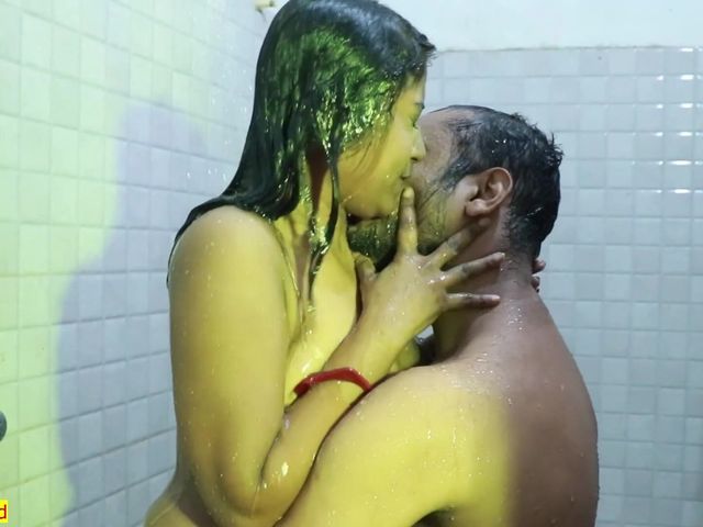 Hot Erotic Sex with Beautiful Ex Girlfriend! Husband Don't Knows (Indian Xshot)