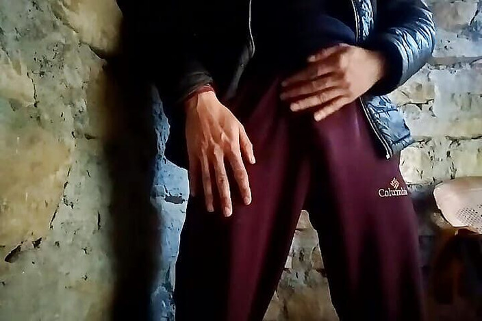 Gangbang straight: Indian Boy Village Pissing