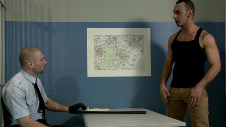 UK Naked Men: Fouille a Paris