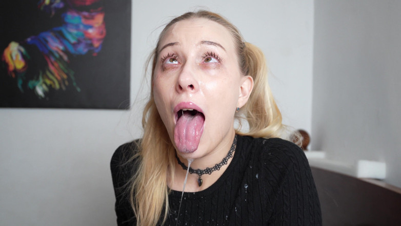 DreamFoxy: Gât Tare Și Fak, Multă Salivare Și Ejaculare Pe Față