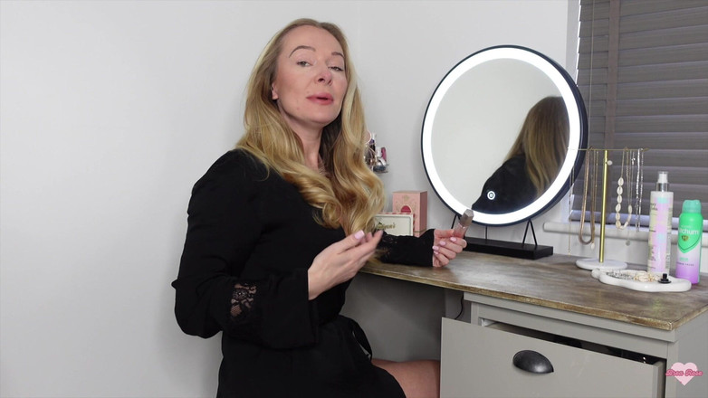 Brea Rose: 계모의 날짜를 대체하는 배다른 아들