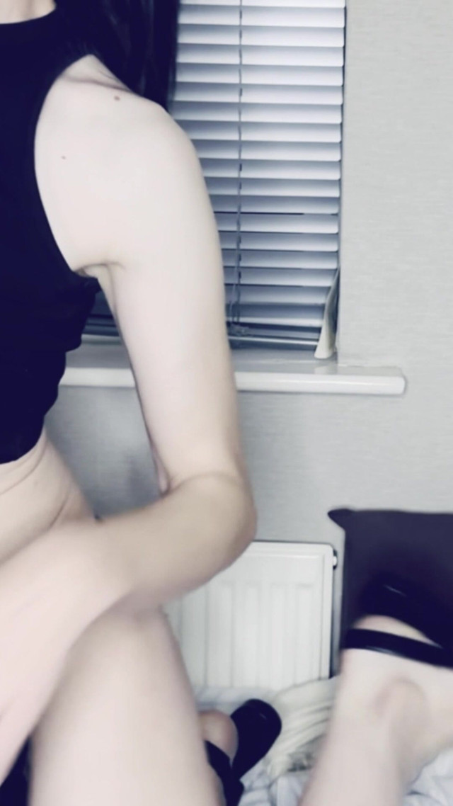Skinny White Virgin Tranny Shows off Everything for First Time (TashaS) Skinny White Virgin Tranny Shows off Everything for First Time (TashaS)