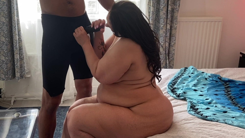 Zina Gabon: BBW-ehefrau Lädt BBC Nach Hause Ein, Seine Pfeifen Für Sperma...