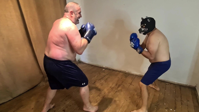 Punchbagplz: 은색 새아빠 복서 vs 이성애자 - 더티 복싱 히트