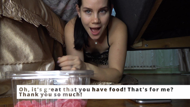 Anna Sky: Anna bekam ihren hintern unter dem sofa stecken