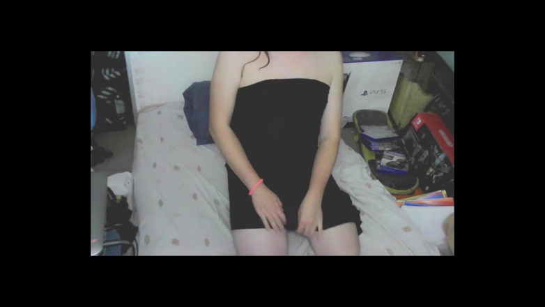 Ruby Stars: Cute cd girl, beautiful eyes and face. Kissing, licking and...