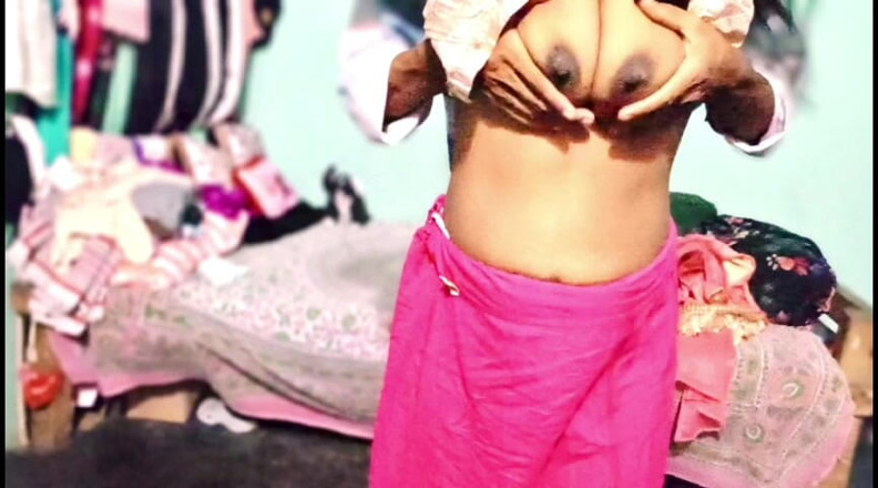 Amina begum: Indian Desi Bhabhi Pink Shari