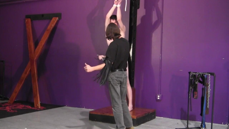 Dream Boy Bondage: Pieszy - rozdział 3