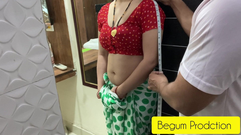 Rukshaar Begum: भाभी अपनी दुकान में दर्जी के साथ चुदाई करती है