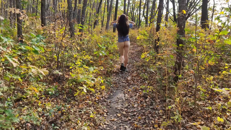 MissPopa: Sexy autumn a můj nahý zadek. Hudební video.