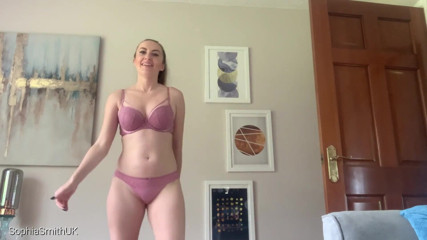 SophiaSmithUK: Симпатичные высокие удары