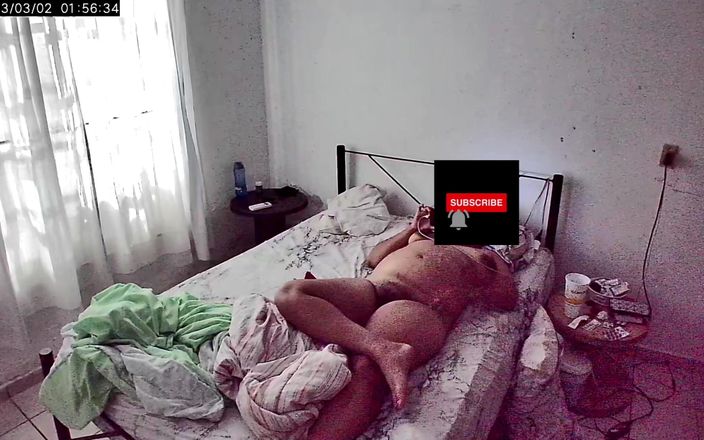 Karmico: Oglądanie mojej pulchnej ciężarnej żony przez kamerę sypialni