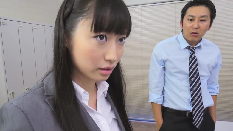 Caribbeancom: เลขาสาวเอเชียโดนเพื่อนร่วมงานเย็ดยับ