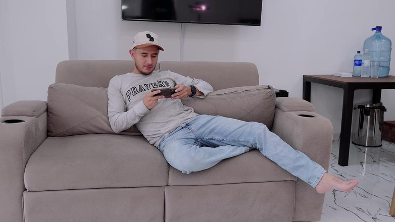 Tommy Santox: Fulfilling My Lifelong Fantasy I Fuck My Schoolmate Who Became...