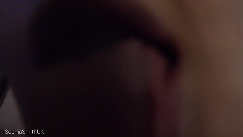 SophiaSmithUK: ASMR a big kiss