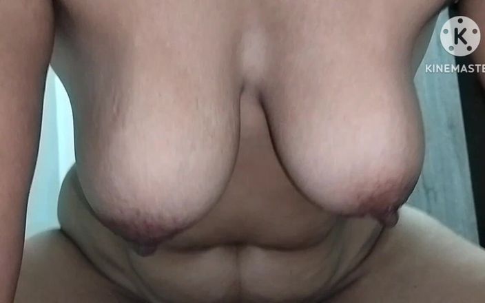 Ushabhabhi69: Studentka po raz pierwszy seks w hotelu P1