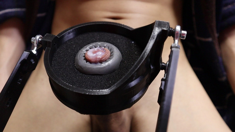 SEXY_GUYBEST: Cel mai bun robot te aduce tare la o ejaculare...