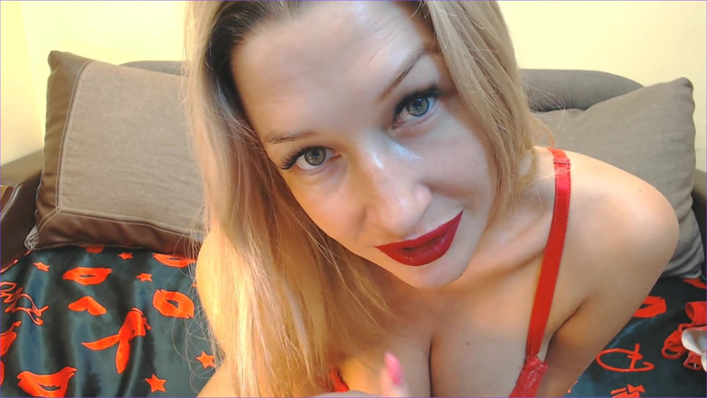 SexwifeHelena: La padrona fa leccare 5 minuti