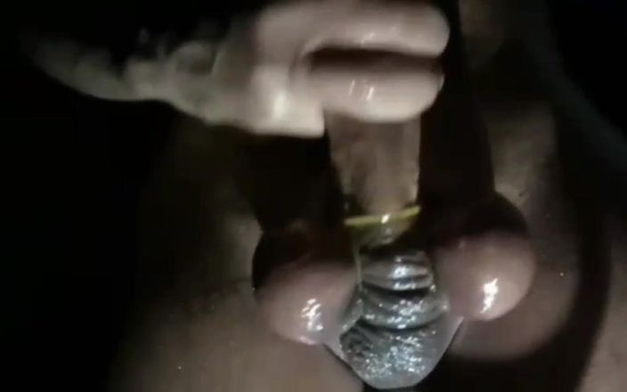 sexoverfilm: オイルでオナニー