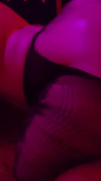 ロマンチックでゆっくりしたセックスは、最後にはハードコアで激しいセックスだった