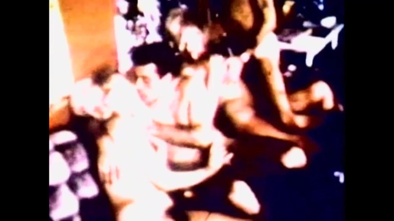 Vintage Megastore Full hd: Tanpa Ampun Beri Saya Keras