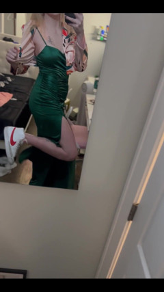 Going to a Couple’s Speed Dating Event. Hopefully I Meet Some Hot Couples thumbnail