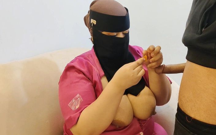 Oshin ahmad: Egípcio-árabe-saudita sexo de Sharmota recebendo sua bunda fodida por seu...