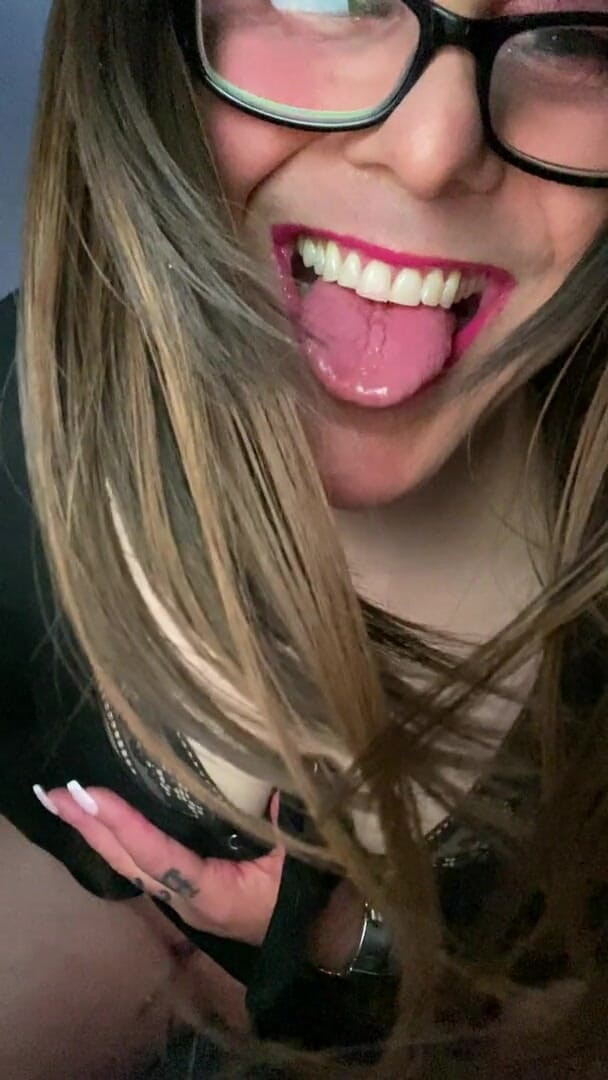 CodiS: Codis First Time Cumming on Cam.