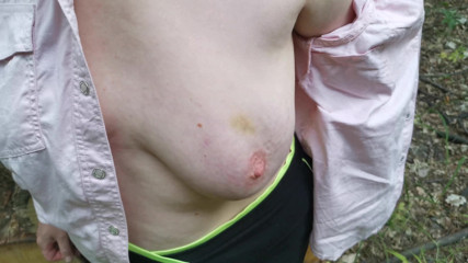 Bouncy Tits Action: 내 젖탱이를 벌하는 블라우스를 찢어줘