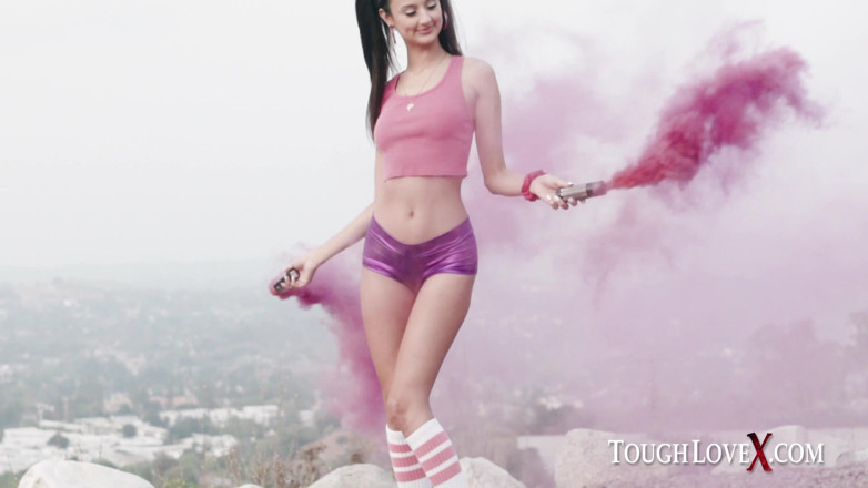 ToughLoveX: Toughlovex - eliza ibarra oleh karl toughlove