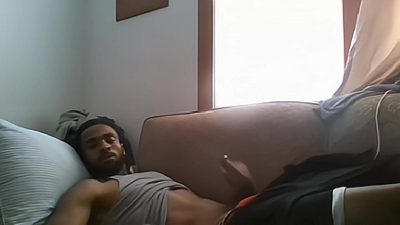 DamagedUnity9: Jonge zwarte man toont van grote zwarte lul