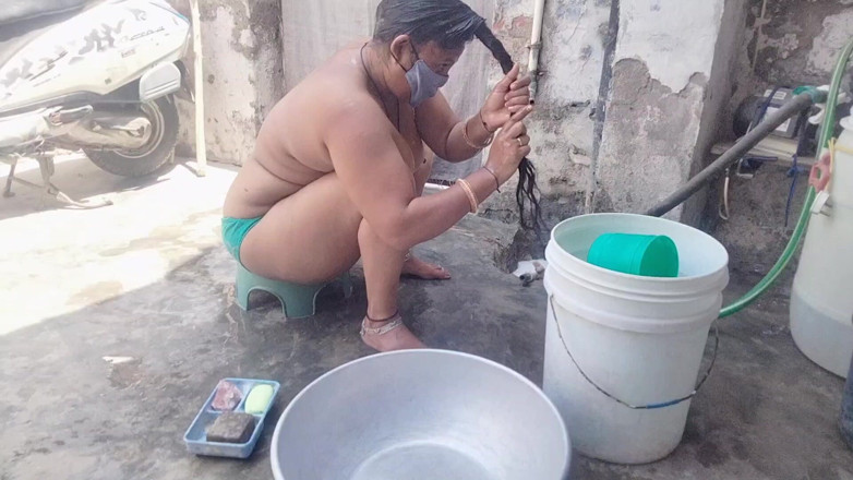 Yourgeeta8899: nahaate samay bhaartiy bhaabhi ka hot vidiyo