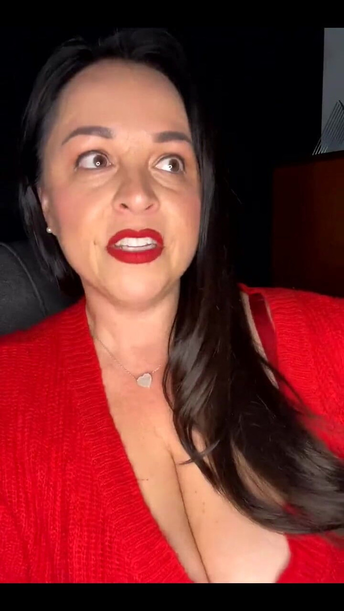 Amanda Thickk:  Fluxul Amanda Thickk