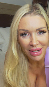 BBC Addicts 41 - Tania Amazon