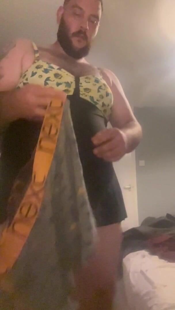Shaun Cbt: Bondage de bite et de couilles avec pinces à tétons, plug...